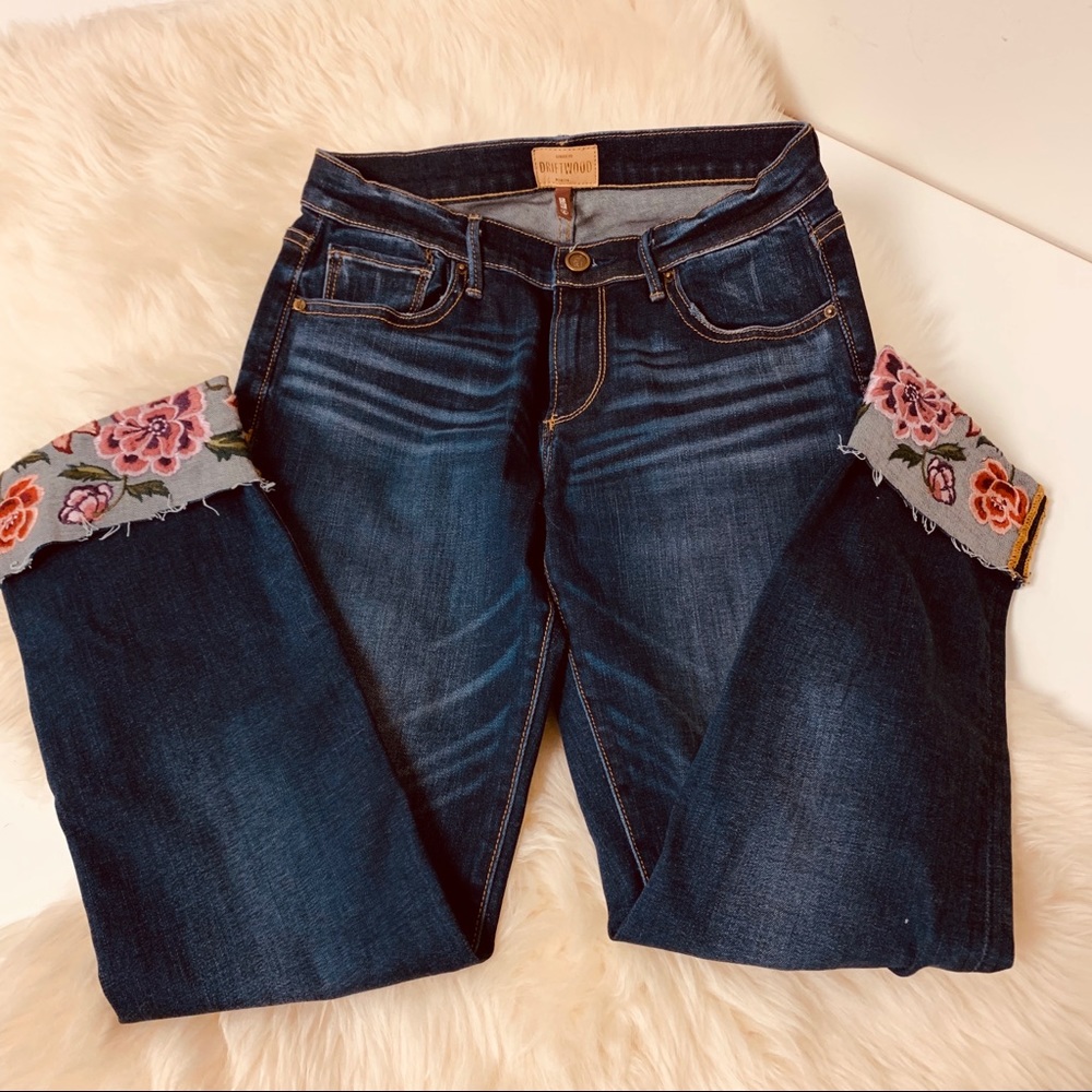 Colette floral embroidered cuff jeans